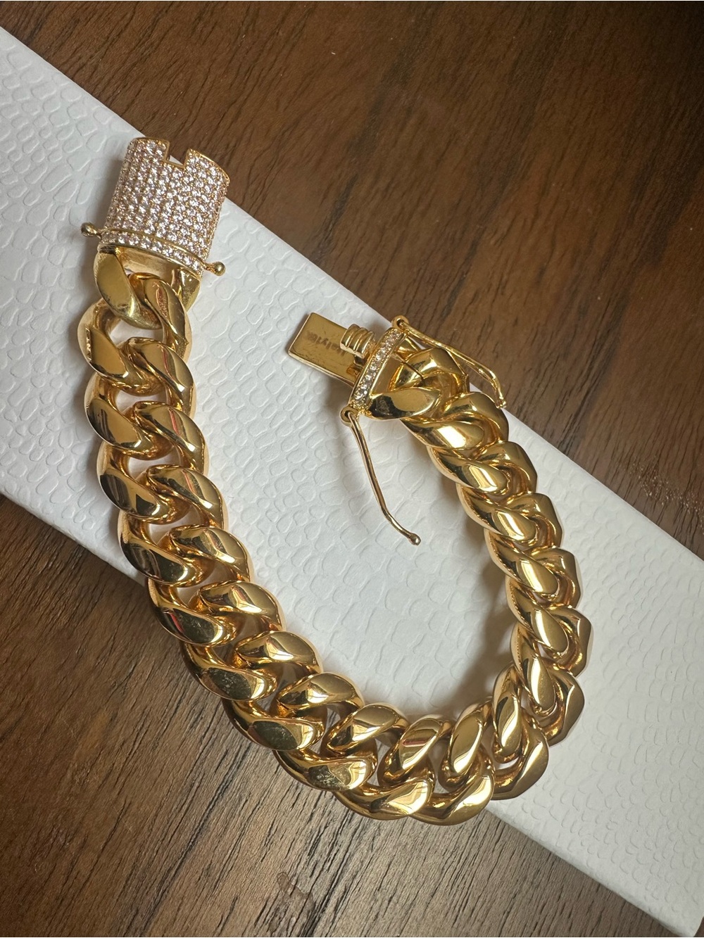 Engraved Italy 18k Gold s.s Cuban Link chain Bracelet with Pavé Cristal